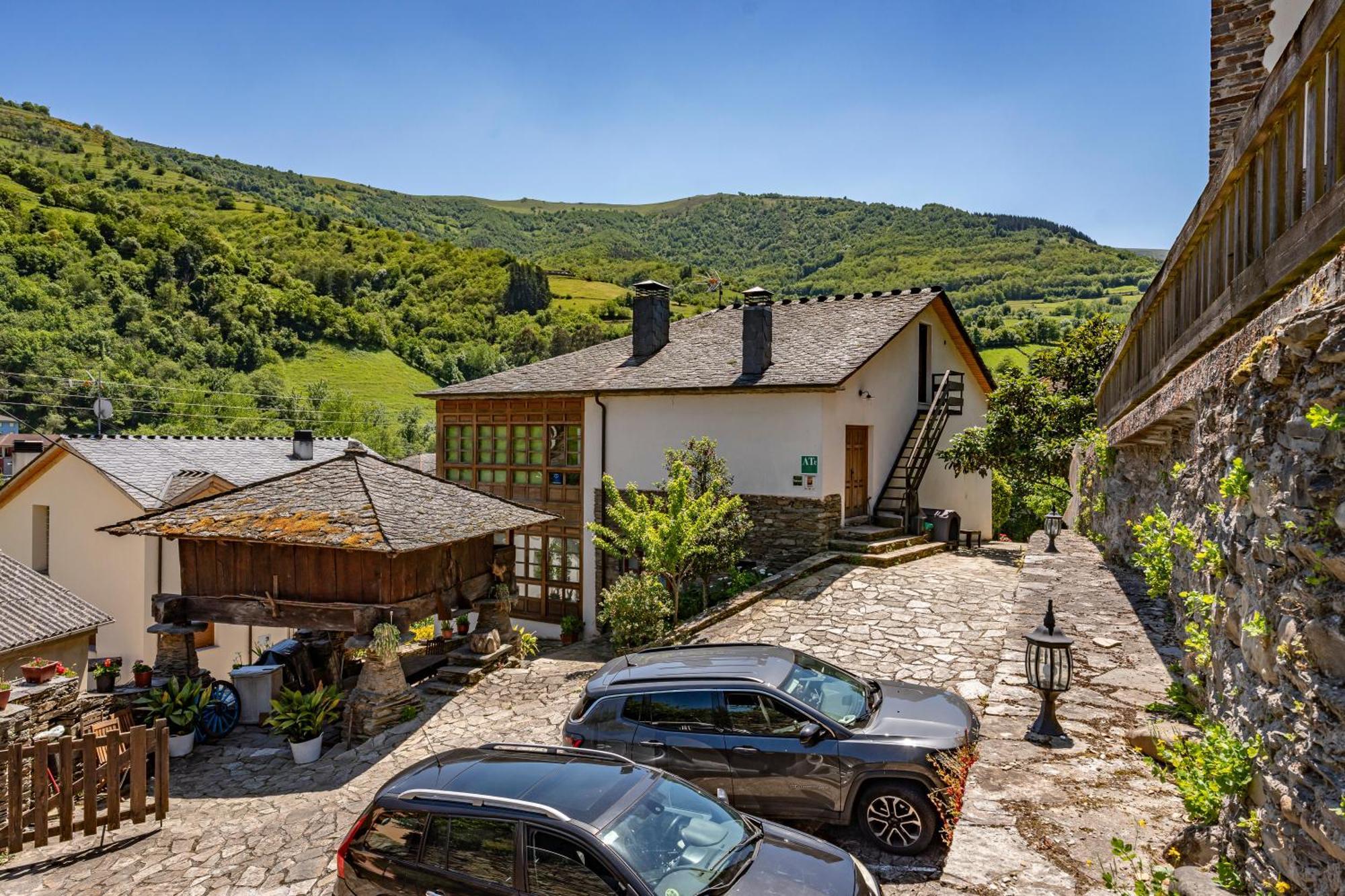 Apartment Puente Del Narcea 1 *